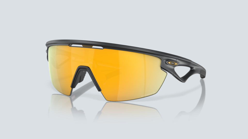 Очки Oakley Meta с желтыми линзами для спортсменов.